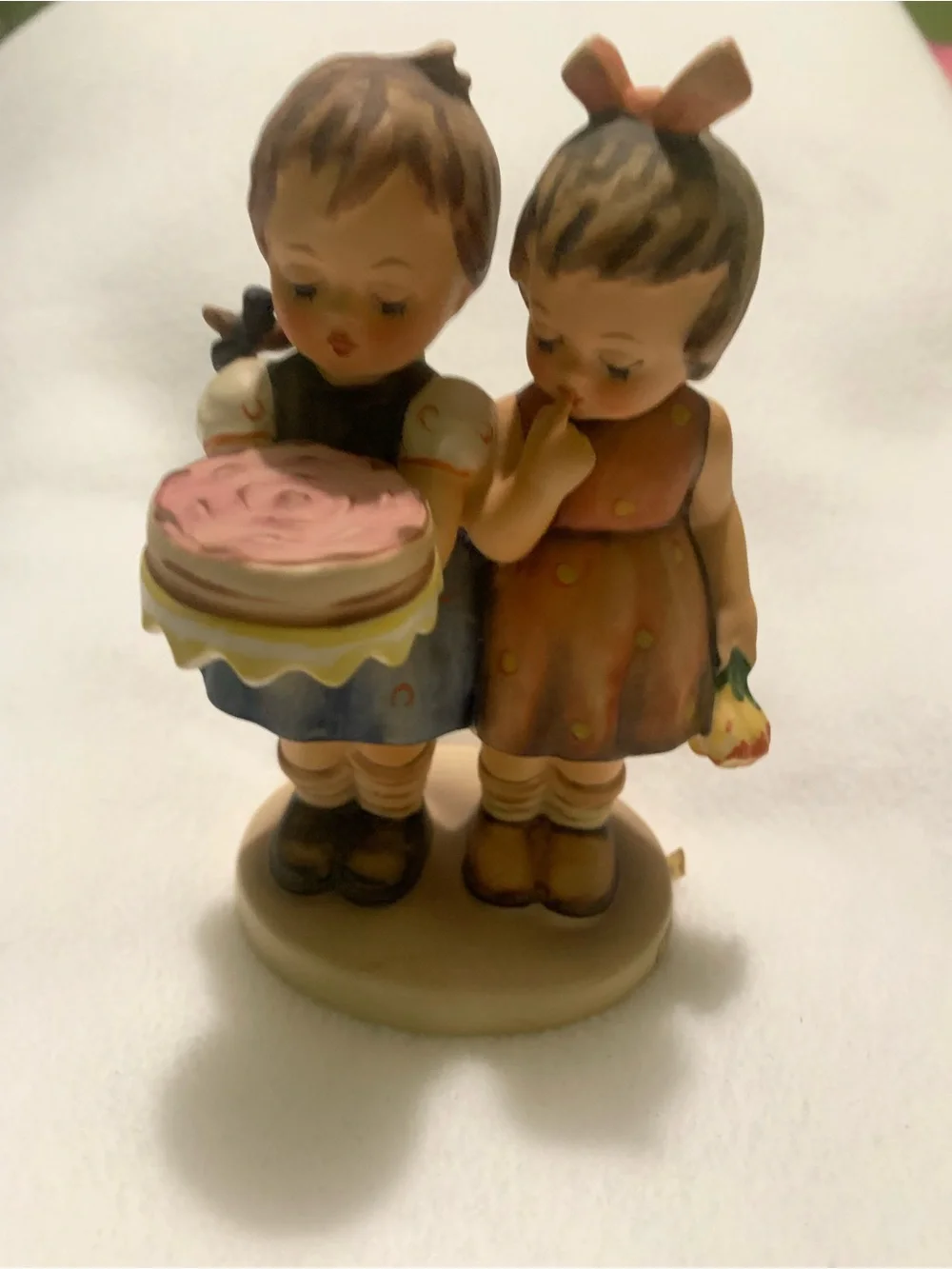 GOEBEL FIGURINE--2 GIRLS HOLDING A CAKE--#T39A-13 5”Tall